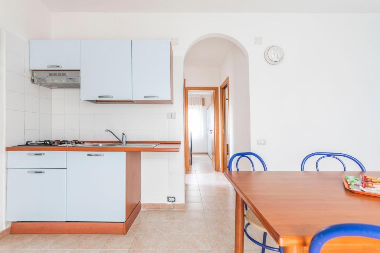 Residence Li Cylentos Policastro Scario A 2 Passi Dal Mare Policastro Bussentino Bagian luar foto
