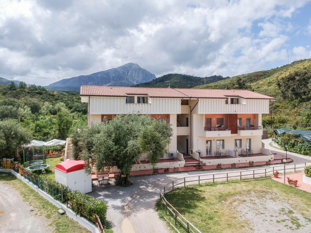 Residence Li Cylentos Policastro Scario A 2 Passi Dal Mare Policastro Bussentino Bagian luar foto