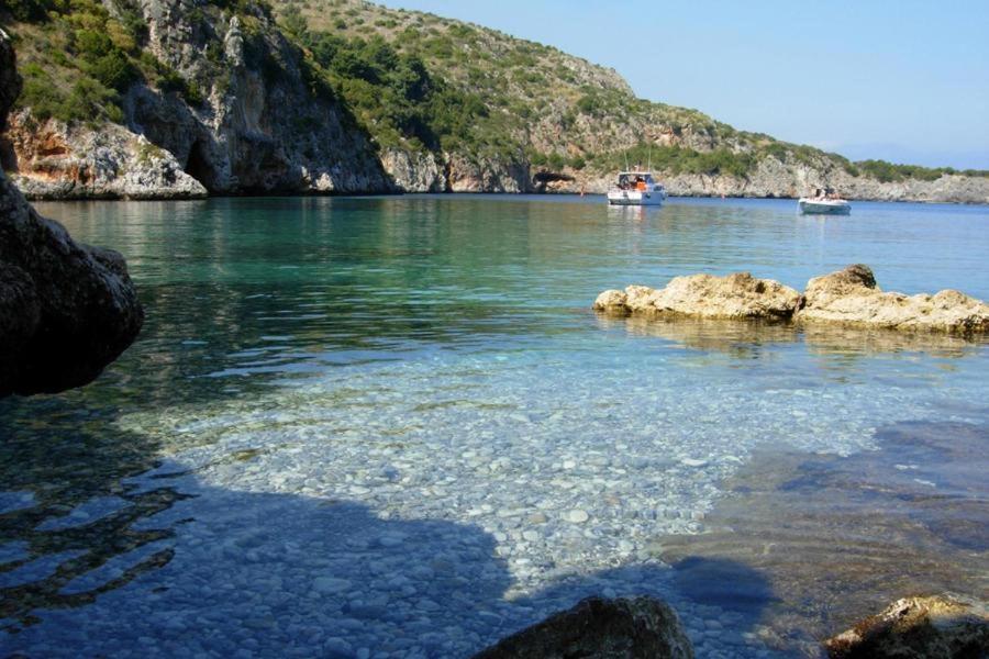Residence Li Cylentos Policastro Scario A 2 Passi Dal Mare Policastro Bussentino Bagian luar foto